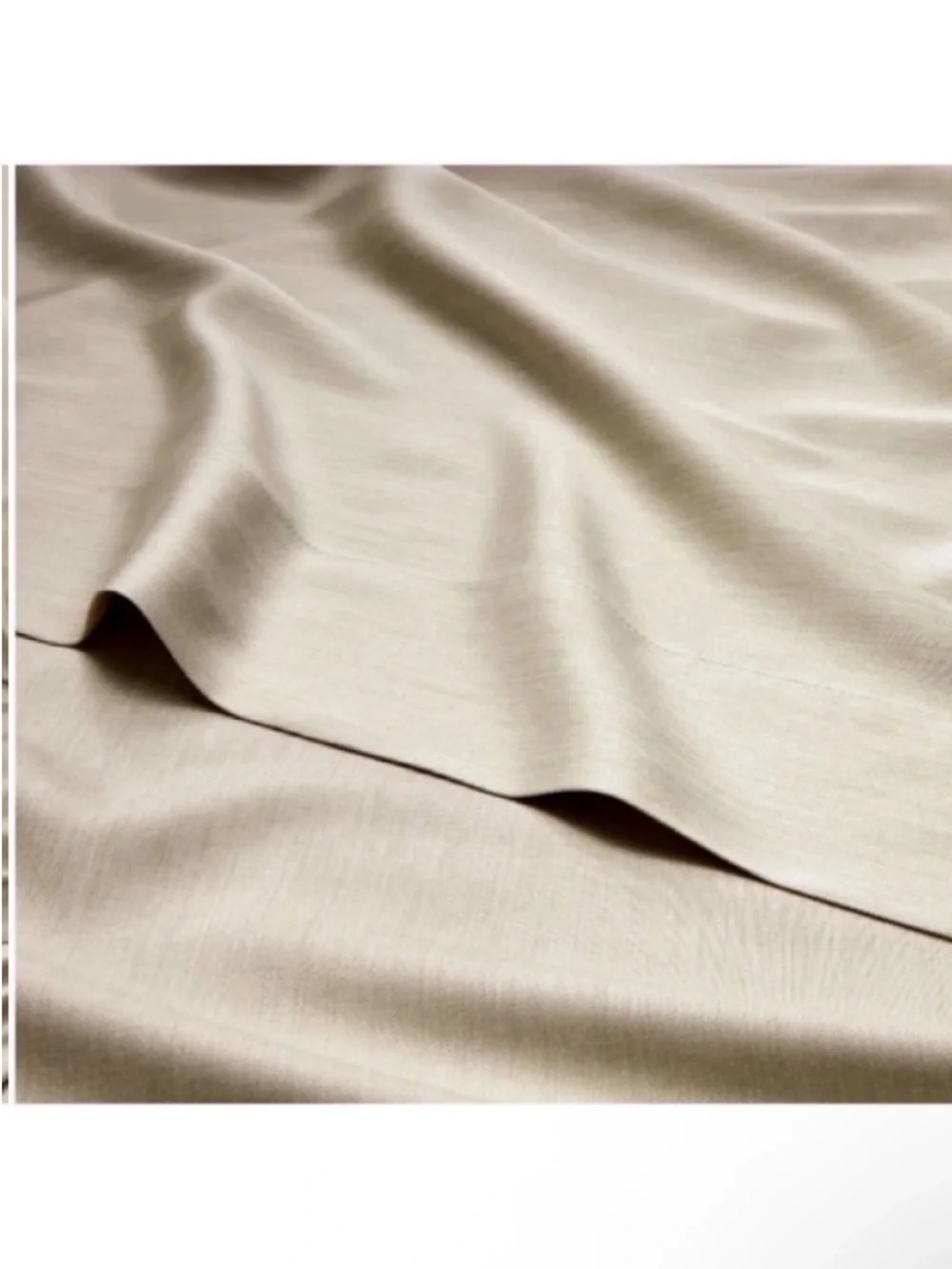 NWT King 400 Thread Count Rayon from Bamboo Sheet Set Light Olive Green Casaluna